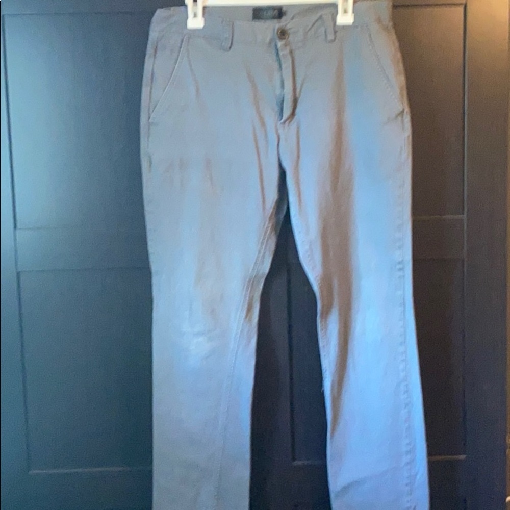 Men’s grey pants